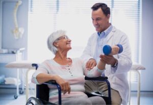 How does geriatric physiotherapy help the elderly to lead a better life?